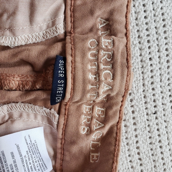 Shorts - Picture 3 of 4